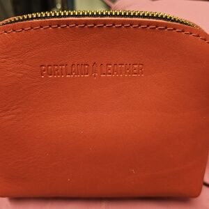 NWOT Portland Leather Red Luna Pouch